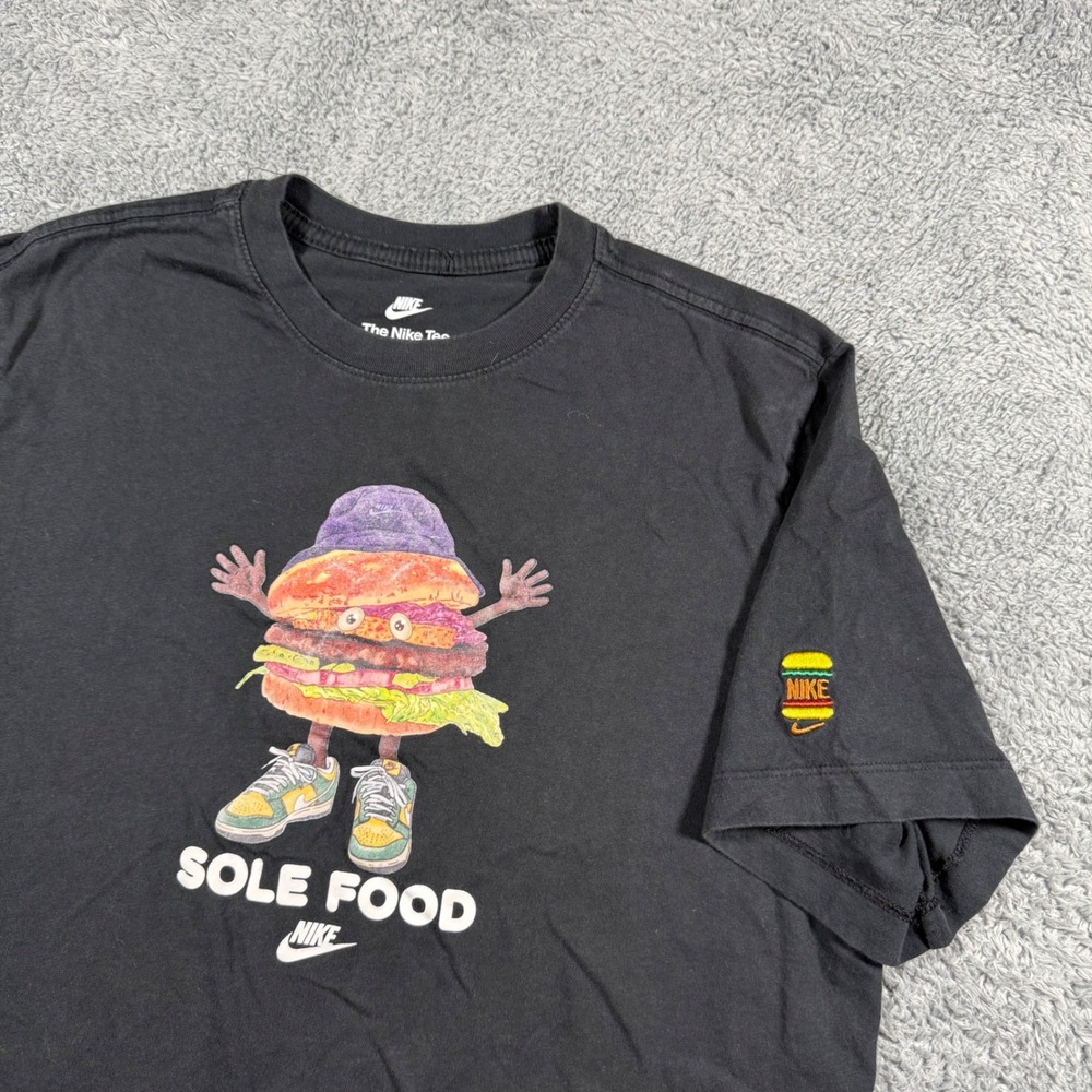 Nike Black Sole Food Graphic T Shirt Tee Burger Food Casual Mens Size Medium